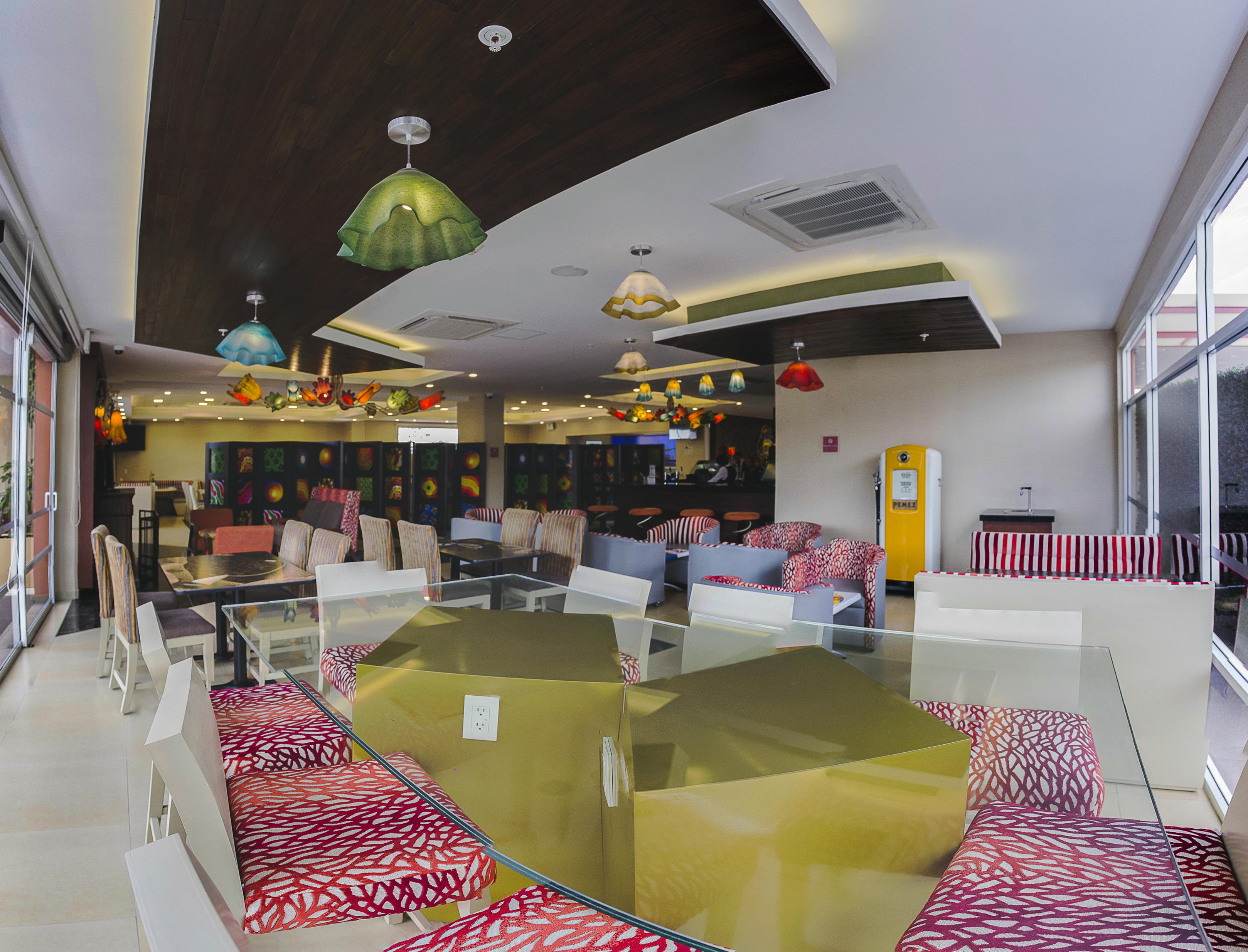 Four Points By Sheraton Queretaro Norte Jurica Exterior photo