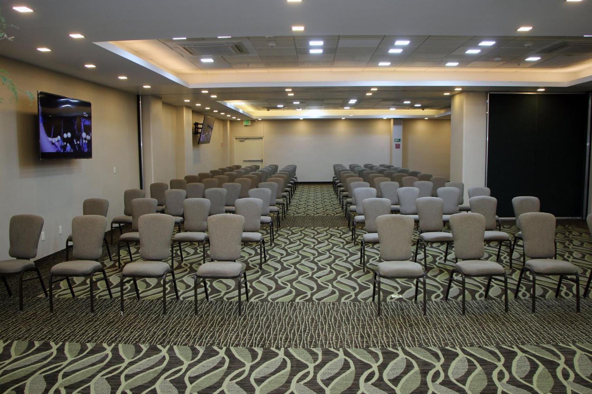 Four Points By Sheraton Queretaro Norte Jurica Exterior photo