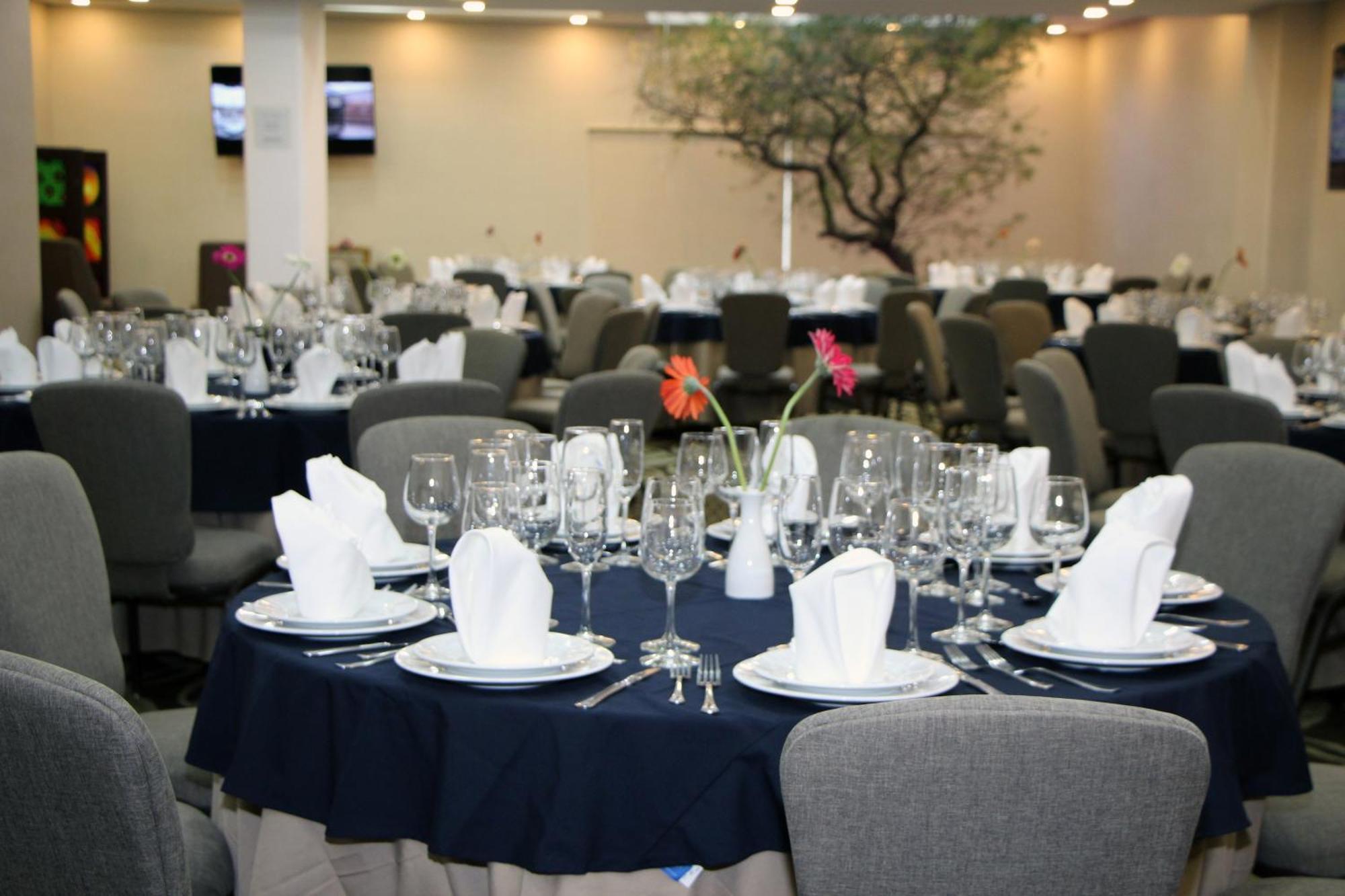 Four Points By Sheraton Queretaro Norte Jurica Exterior photo