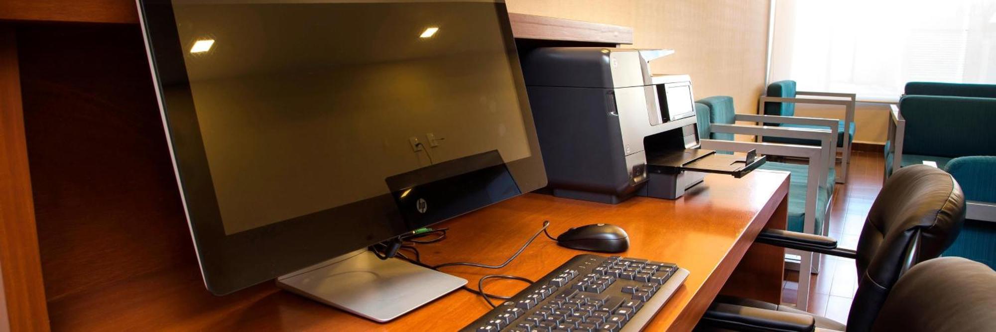 Four Points By Sheraton Queretaro Norte Jurica Exterior photo