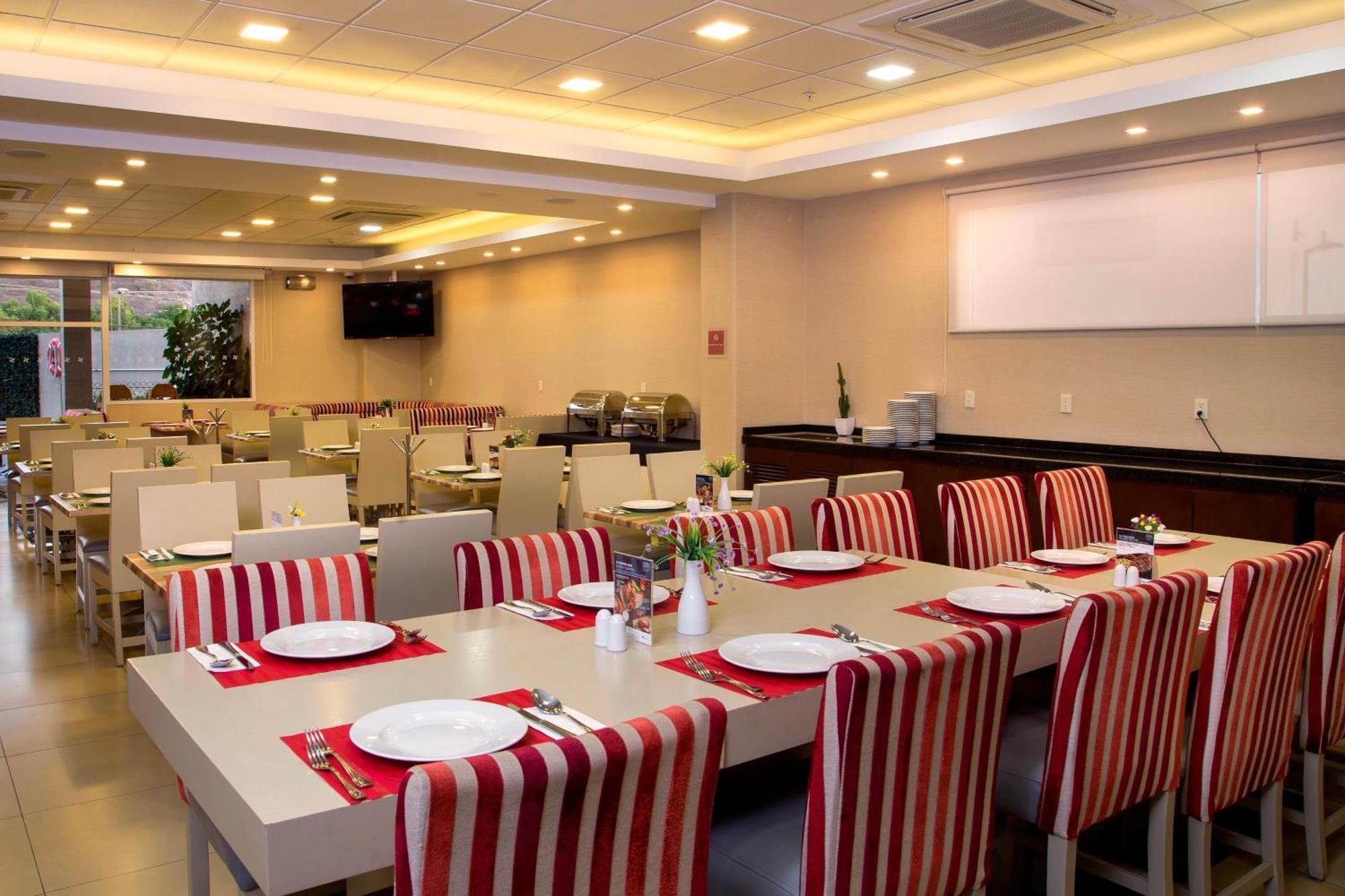 Four Points By Sheraton Queretaro Norte Jurica Exterior photo