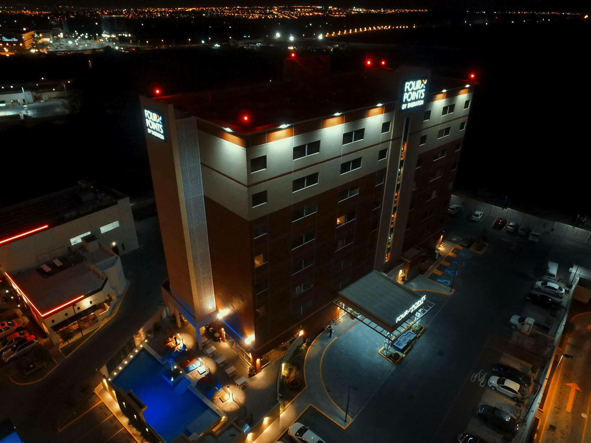 Four Points By Sheraton Queretaro Norte Jurica Exterior photo
